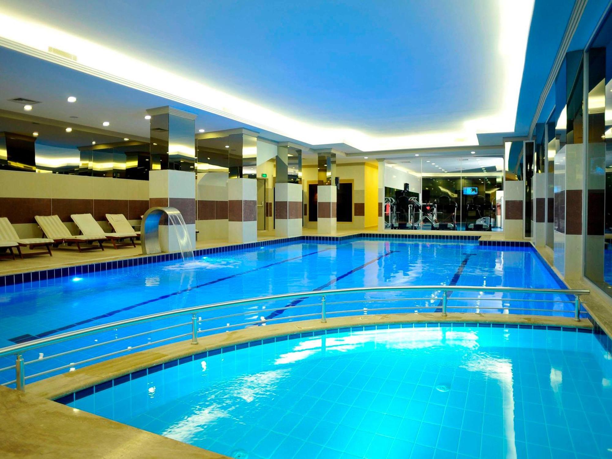 Mercure Istanbul Bakirkoy Exterior photo